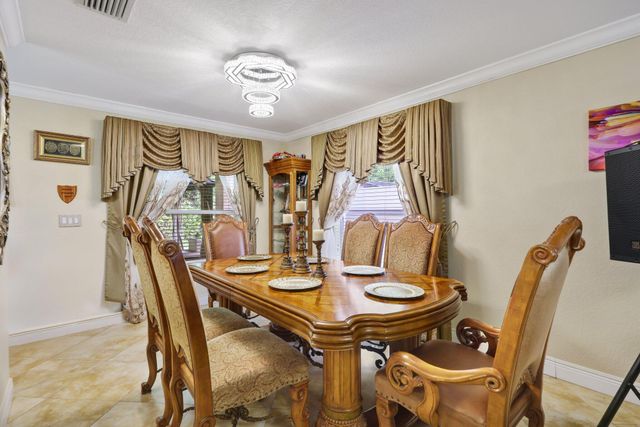 6024 Adriatic Way, West Palm Beach, FL 33413