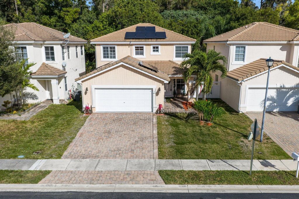 6024 Adriatic Way, West Palm Beach, FL 33413