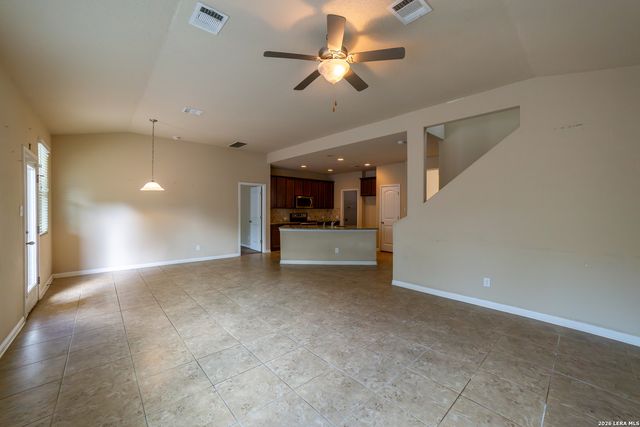 8731 Indian, Converse, TX 78109