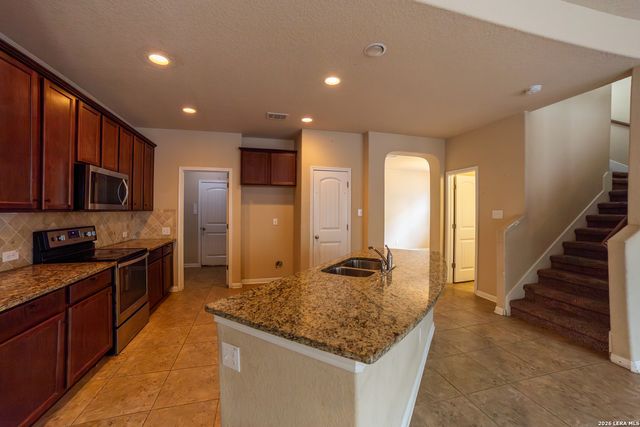 8731 Indian, Converse, TX 78109