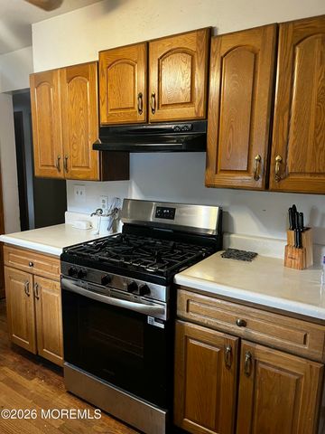 542 Jackson Avenue, Brick, NJ 08723