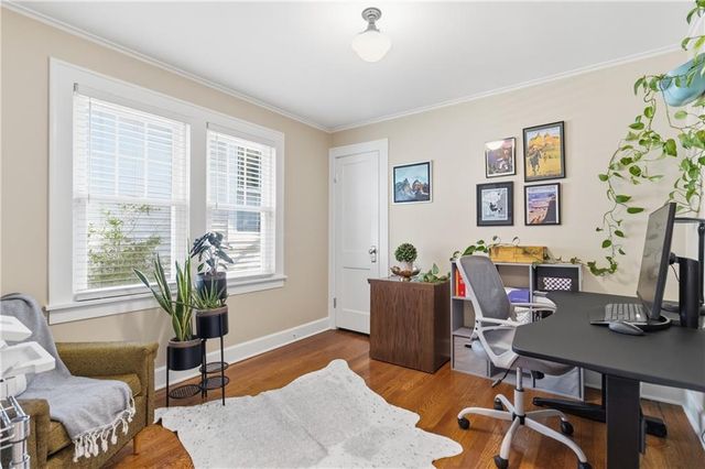 6008 Charlotte Street, Kansas City, MO 64110
