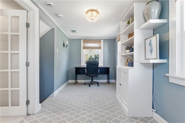6008 Charlotte Street, Kansas City, MO 64110