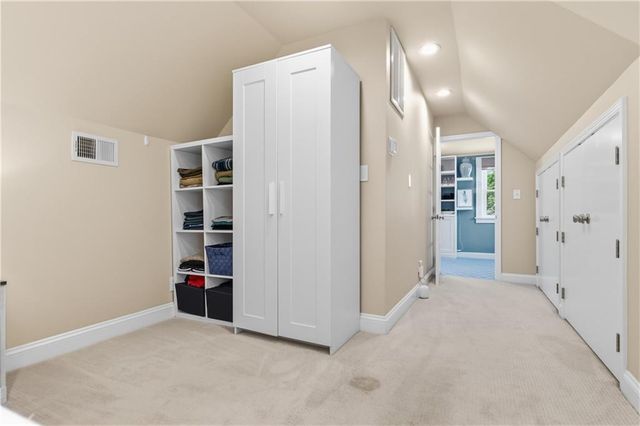 6008 Charlotte Street, Kansas City, MO 64110