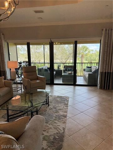 8765 Bellano CT 4, Naples, FL 34119