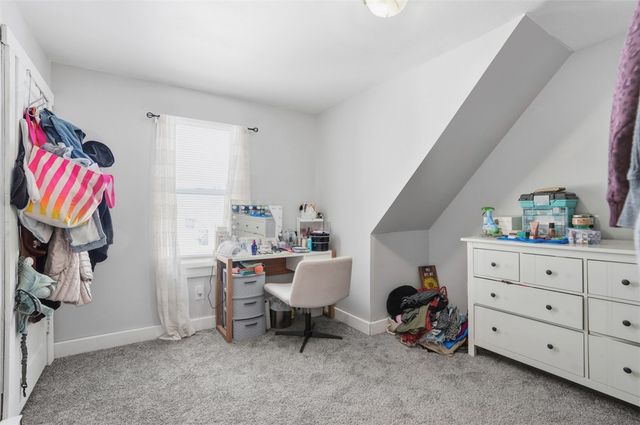 624 Line Ave, Ellwood City, PA 16117