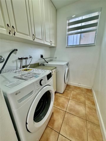 14974 SW 18th Ter, Miami, FL 33185