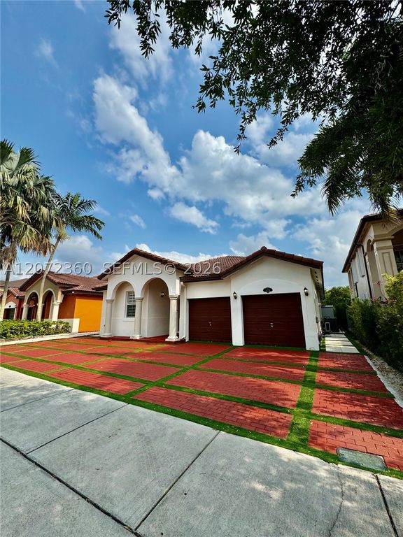 14974 SW 18th Ter, Miami, FL 33185