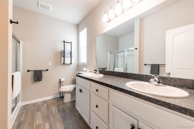 11516 Pheasant Circle, Taylor, MI 48180