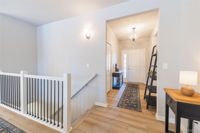 11516 Pheasant Circle, Taylor, MI 48180