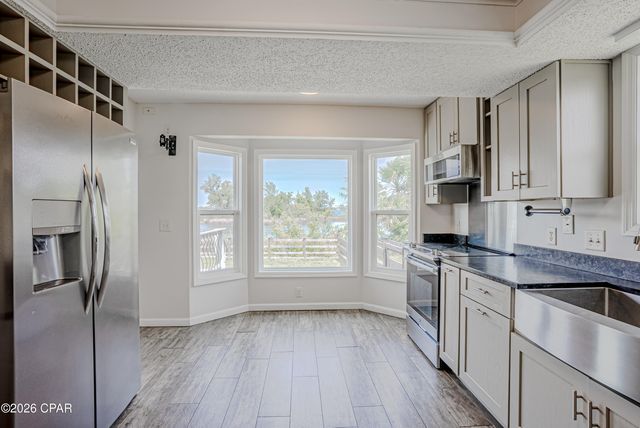 1918 Country Club Drive, Lynn Haven, FL 32444