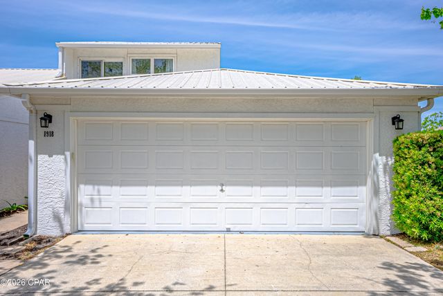 1918 Country Club Drive, Lynn Haven, FL 32444