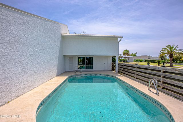 1918 Country Club Drive, Lynn Haven, FL 32444