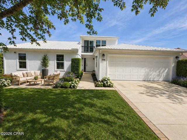 1918 Country Club Drive, Lynn Haven, FL 32444