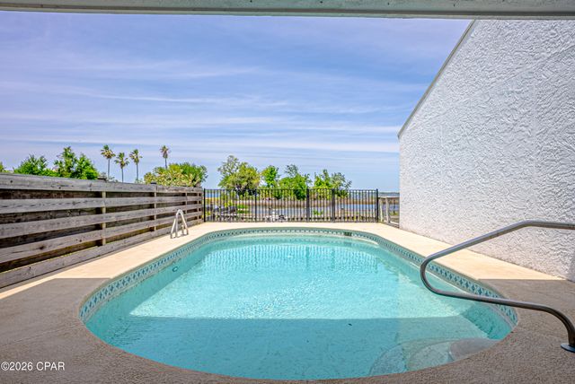1918 Country Club Drive, Lynn Haven, FL 32444