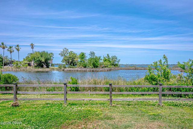1918 Country Club Drive, Lynn Haven, FL 32444