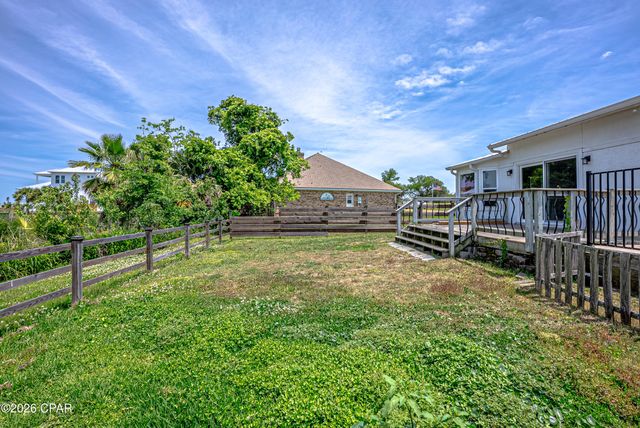 1918 Country Club Drive, Lynn Haven, FL 32444