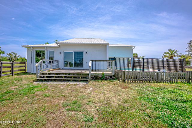 1918 Country Club Drive, Lynn Haven, FL 32444
