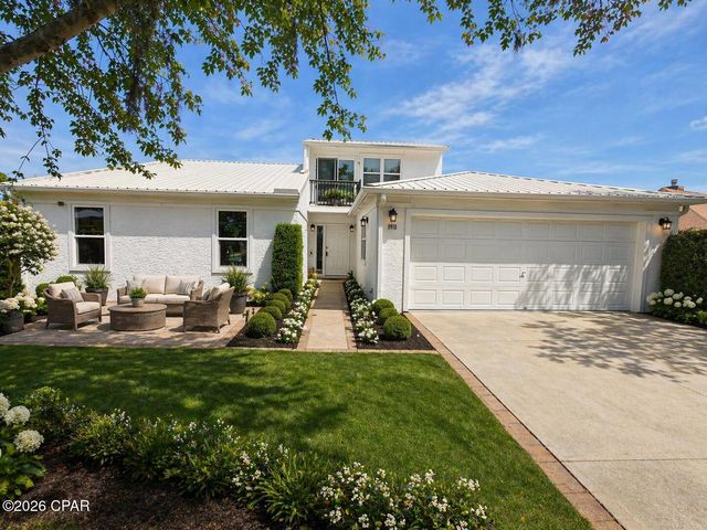 1918 Country Club Drive, Lynn Haven, FL 32444