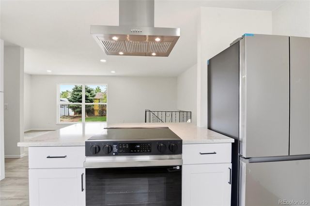 3227 S Hoyt Way, Lakewood, CO 80227