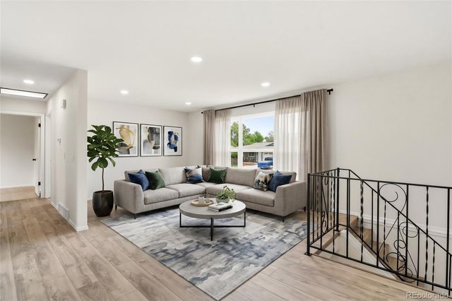3227 S Hoyt Way, Lakewood, CO 80227