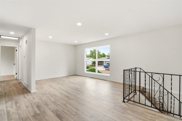 3227 S Hoyt Way, Lakewood, CO 80227