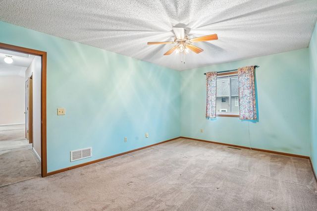 15859 Gooseberry Way, Apple Valley, MN 55124