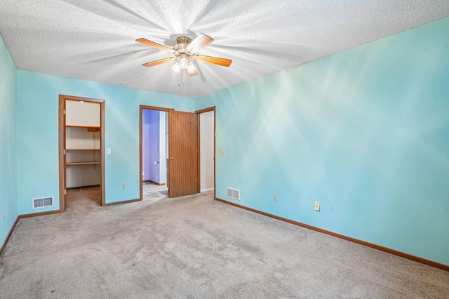 15859 Gooseberry Way, Apple Valley, MN 55124
