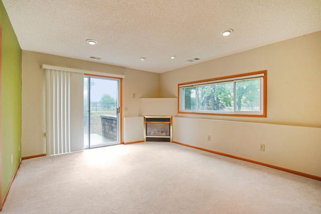 15859 Gooseberry Way, Apple Valley, MN 55124