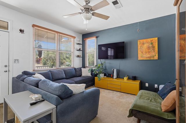 423 Placido Martinez Court NE, Albuquerque, NM 87102