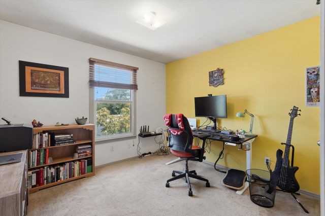 423 Placido Martinez Court NE, Albuquerque, NM 87102