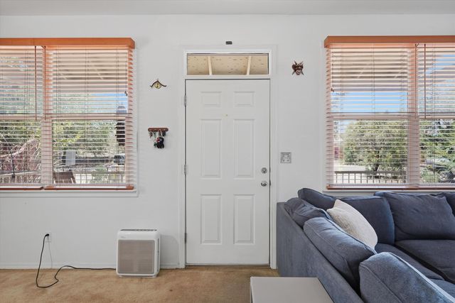 423 Placido Martinez Court NE, Albuquerque, NM 87102