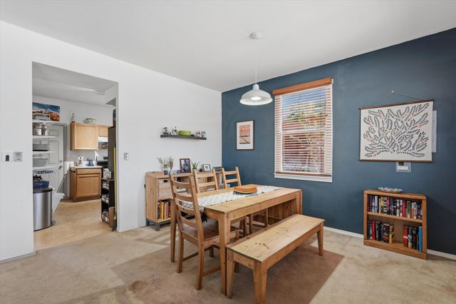 423 Placido Martinez Court NE, Albuquerque, NM 87102