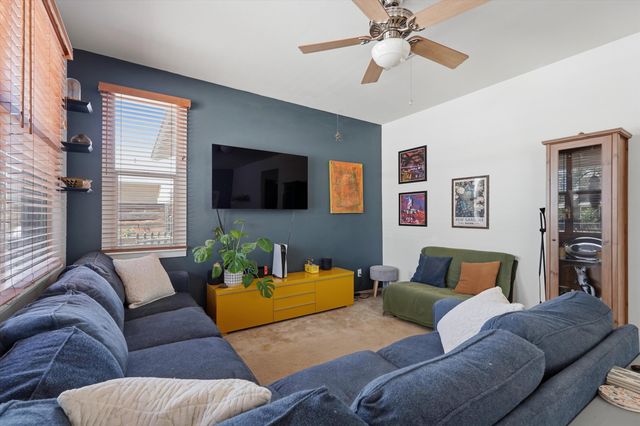 423 Placido Martinez Court NE, Albuquerque, NM 87102