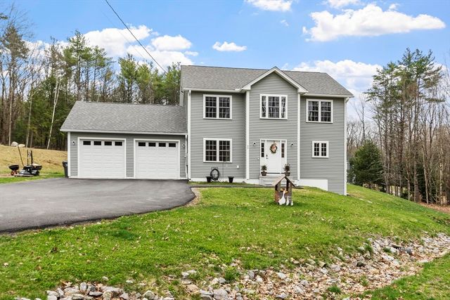 40 Doyle Ave, Winchendon, MA 01475