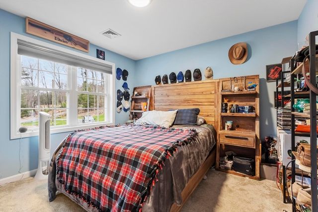 40 Doyle Ave, Winchendon, MA 01475
