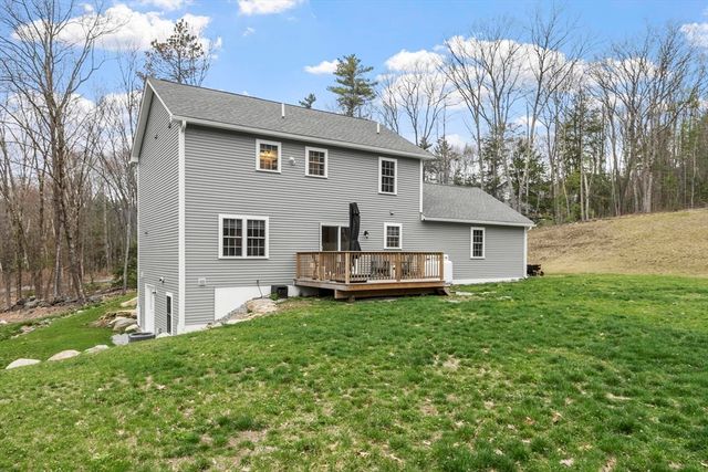 40 Doyle Ave, Winchendon, MA 01475