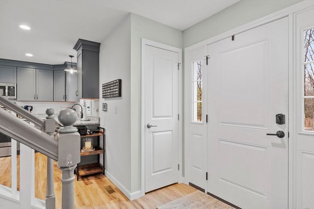 40 Doyle Ave, Winchendon, MA 01475