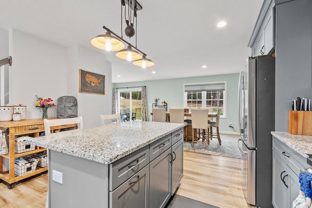 40 Doyle Ave, Winchendon, MA 01475
