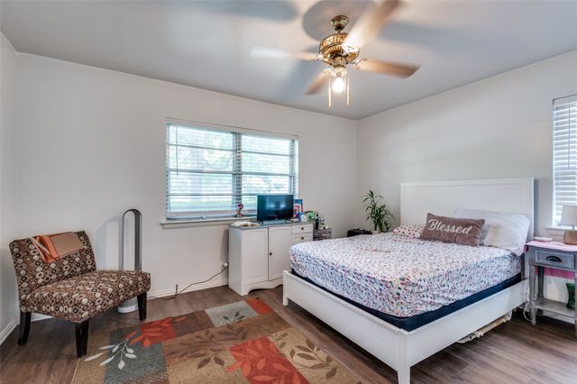 2002 Winthrop Street, Irving, TX 75061
