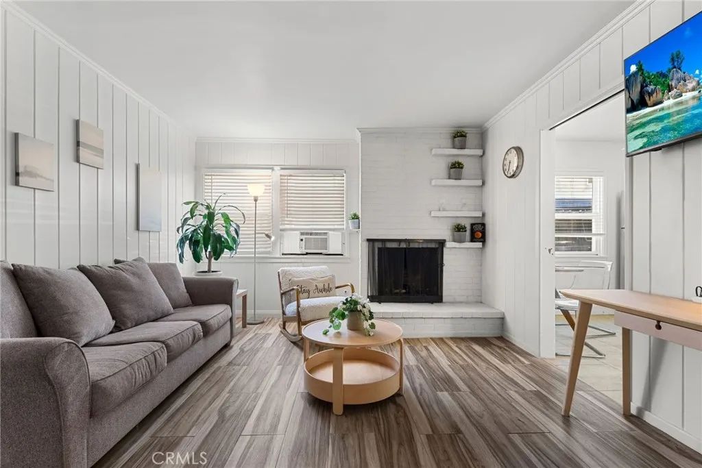 5920 E Ocean Blvd, Long Beach, CA 90803