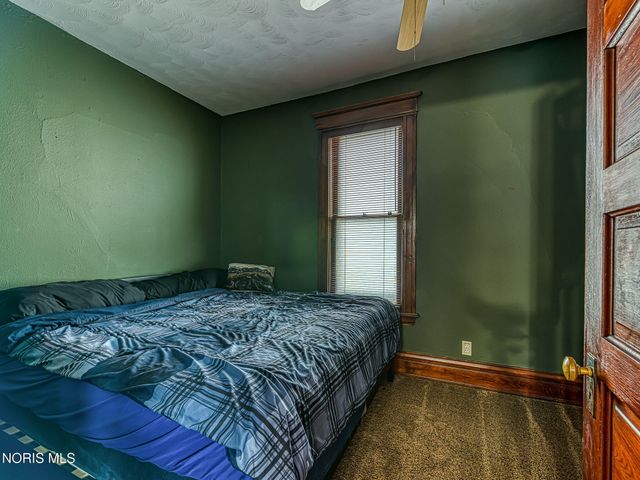 1873 N Ontario Street, Toledo, OH 43611