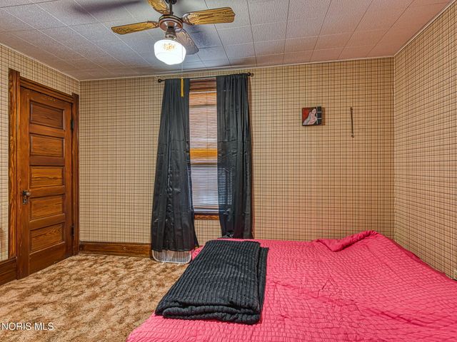 1873 N Ontario Street, Toledo, OH 43611