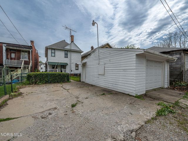 1873 N Ontario Street, Toledo, OH 43611