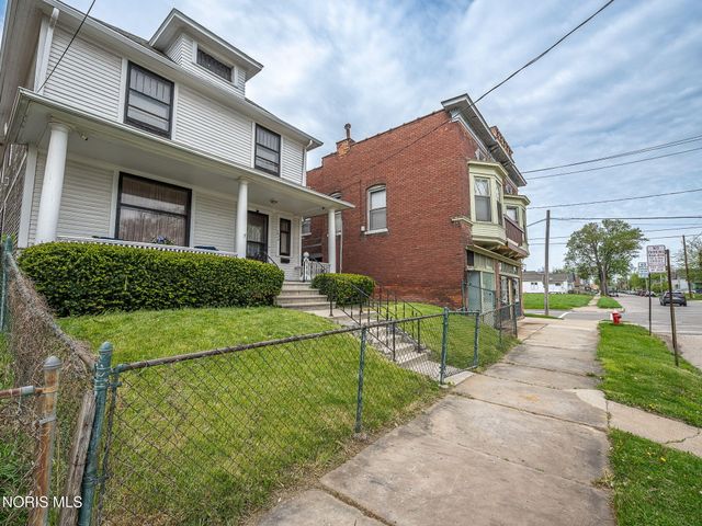1873 N Ontario Street, Toledo, OH 43611