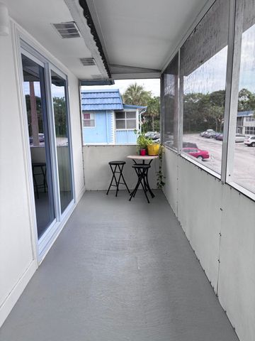 276 Brittany F, Delray Beach, FL 33446