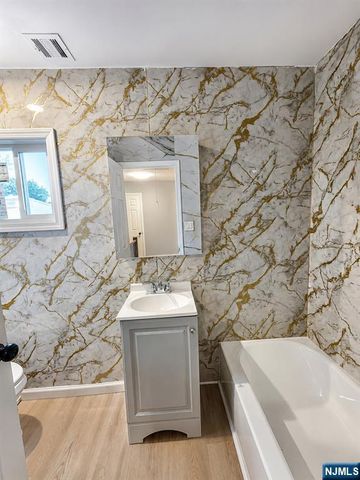 34 Tichenor Terrace, Irvington, NJ 07111