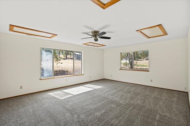 10379 Mooney Flat Rd, Smartsville, CA 95977