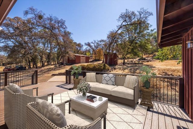10379 Mooney Flat Rd, Smartsville, CA 95977