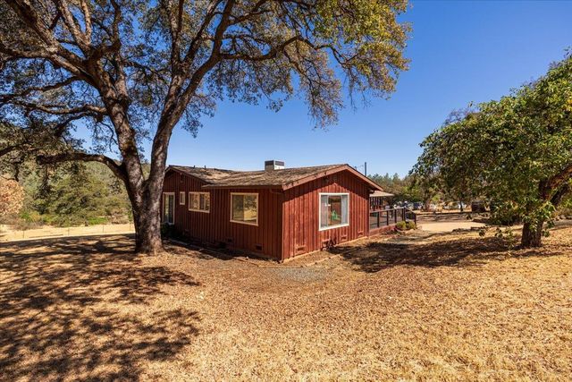 10379 Mooney Flat Rd, Smartsville, CA 95977